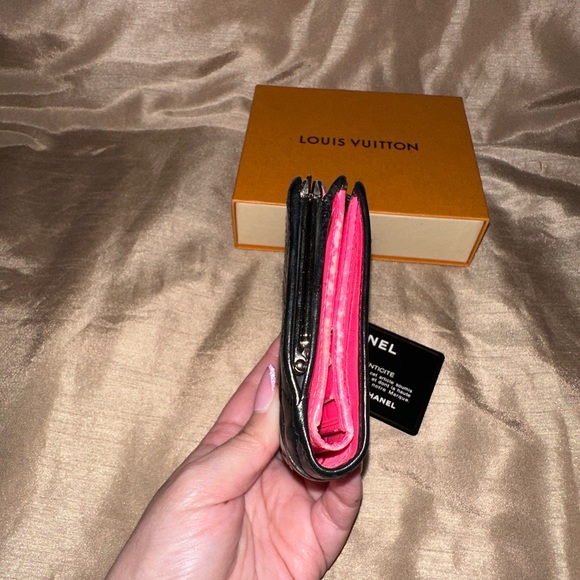 ❌SOLD❌Chanel Cambon Wallet - Picture 5 of 14